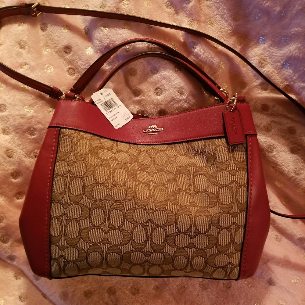 ☆GORGEOUS NWT Coach☆